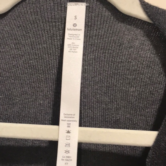 Lululemon reversible long open front cardigan - Picture 2 of 6